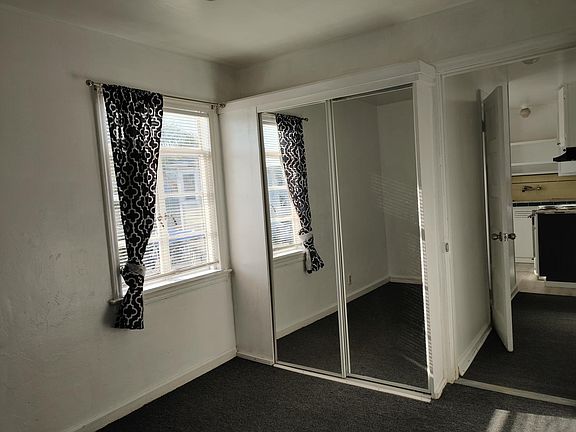 5th image of 553 Wallace Ave #7