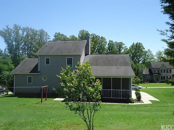 5th image of 5384 Winding Oak Dr