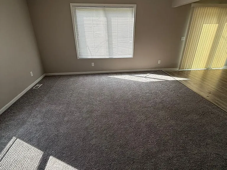 9602 Anderson Ave — Photo 1