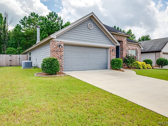 2nd image of 713 Charlemont Ln