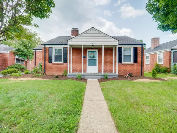 1363 E Center St, Kingsport, TN 37664