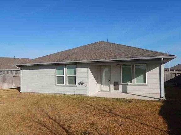 2nd image of 41 Desert Spring Ln