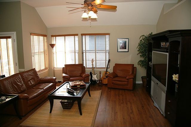 New Floors in Living