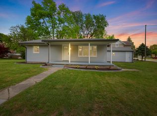 121 S Indiana St, Mulberry, IN 46058