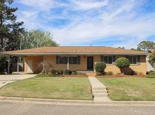 1223 Meadowood Rd, Columbia, MS 39429