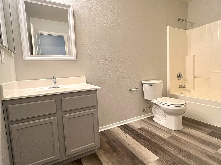 2028 N Wildflower Ln — Photo 11