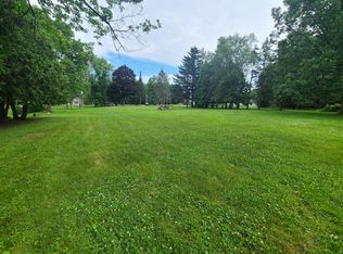 3315 Sunny View Ln, Brookfield, WI 53005