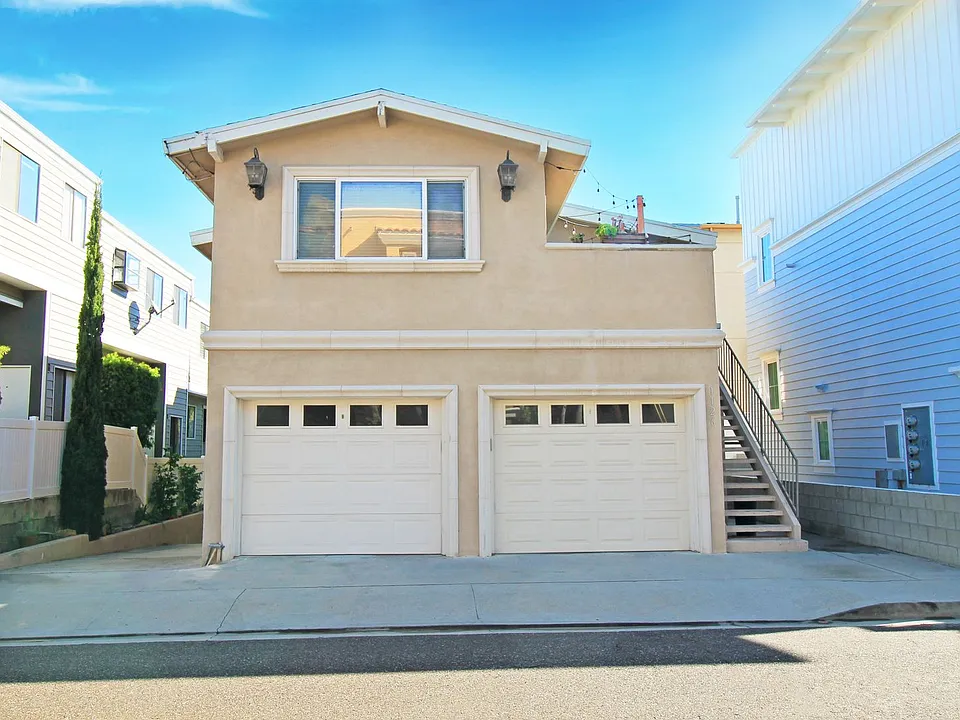1126 Cypress Avenue