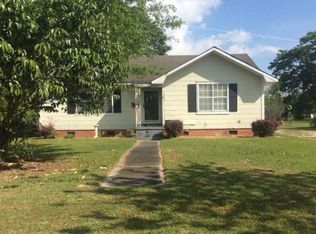 403 E Craig St, Atmore, AL 36502