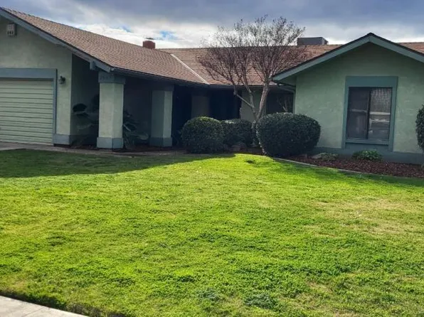 2607 S Redwood St, Visalia, CA 93277