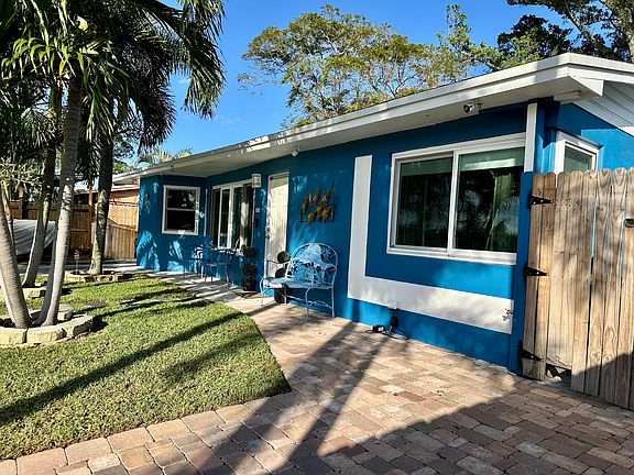 4th image of 4260 NE 11th Avenue