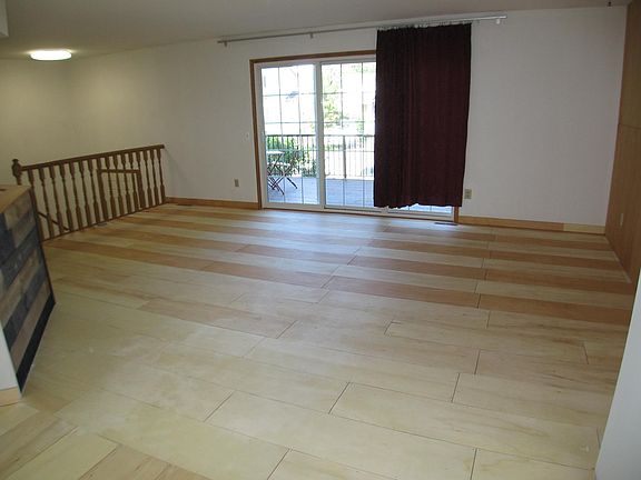 4th image of 12965 Harriet Ave S