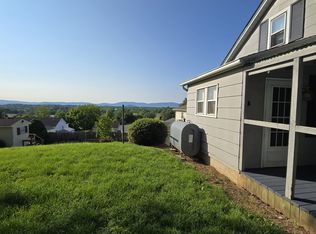 51 Fleetwood Rd, Staunton, VA 24401