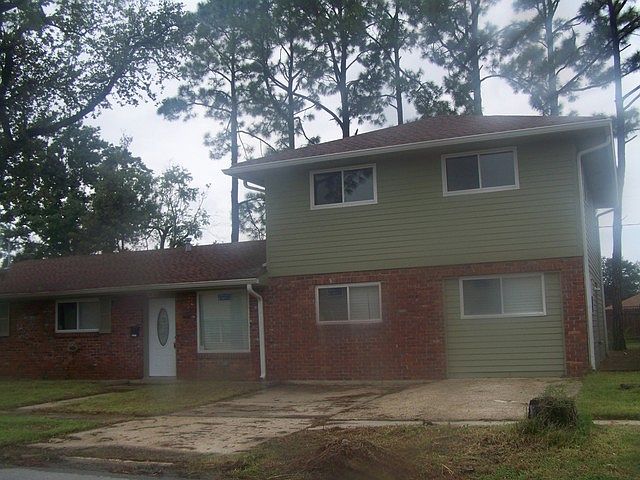 1st image of 2908 Campagna Dr