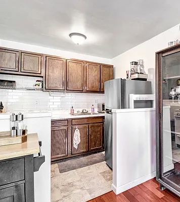 Rented by R New York | media 3