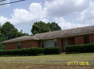 1074 Beech St, Wesson, MS 39191