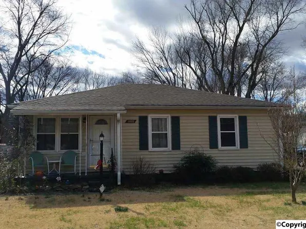 1822 Oakwood Ave NE, Huntsville, AL 35801