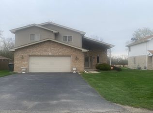 3520 W 157th St, Markham, IL 60428