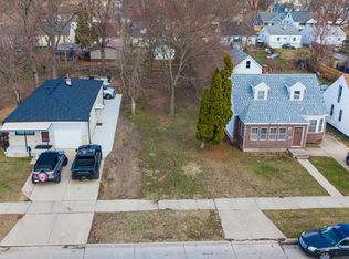 26166 Powers Ave, Dearborn Heights, MI 48125