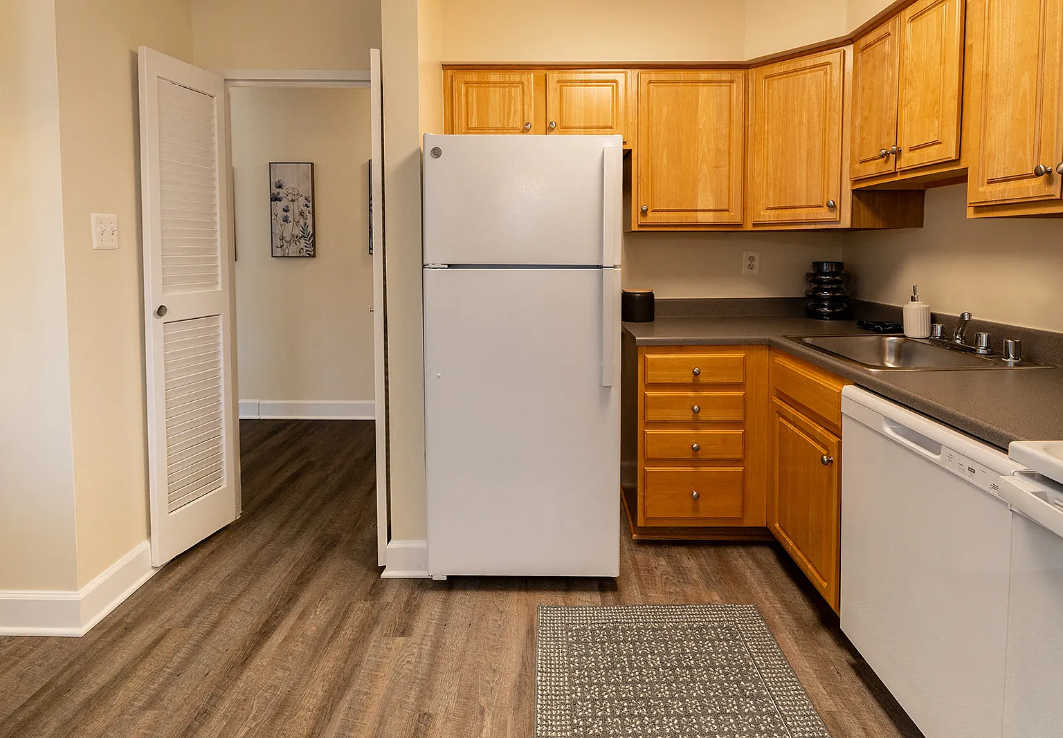 Painters Mill Apartments — Photo 4