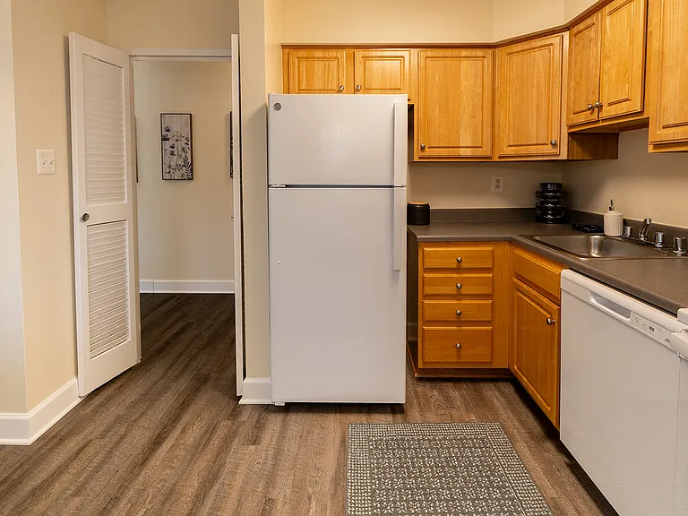 Painters Mill Apartments — Photo 4
