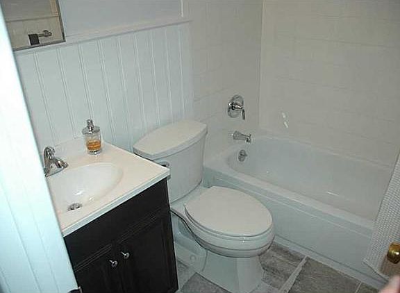 5th image of 42 Southcrest Ave