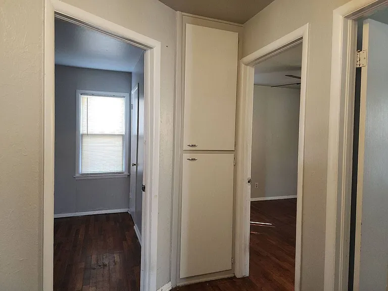 3932 SW 23rd St — Photo 10