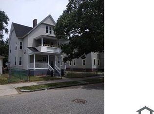 33 Clifford St, Springfield, MA 01109