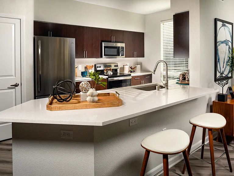 The District Apartments — Photo 6