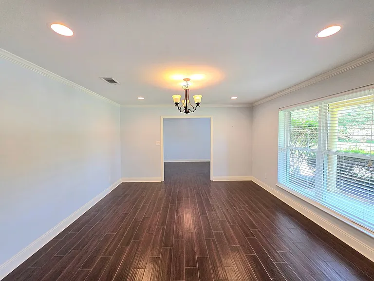 6819 Kitty Hawk Cir — Photo 3