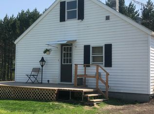 38406 Cloverdale Rd, Nashwauk, MN 55769