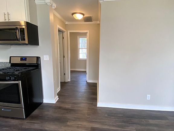 5th image of 510 N Outer Dr