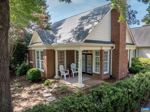 1147 Marion Dr, Charlottesville, VA 22903