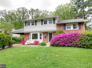 4222 Worcester Dr, Fairfax, VA 22032