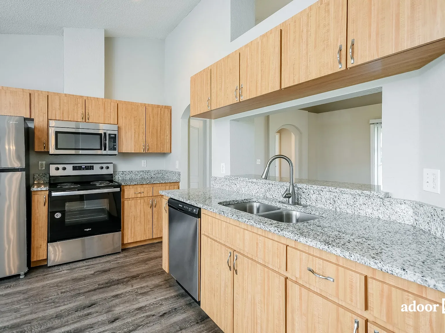 3 bed, 2.0 bath, 1532 sqft, $1,895 — Photo 4