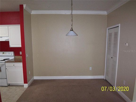 5th image of 316 Southern Pecan Cir Unit 207