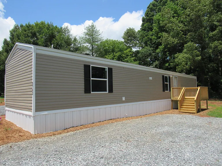 5763 Pea Ridge Rd — Photo 2
