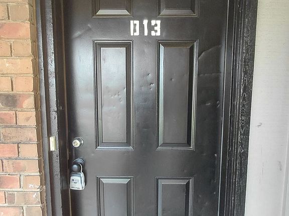 4th image of 2201 N 14th St #D-13