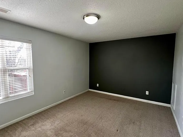 Collegeview — Photo 9