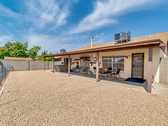 5th image of 6237 E COVINA Street
