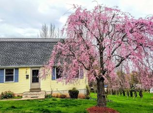 213 Sunset Ln, Berlin, CT 06037