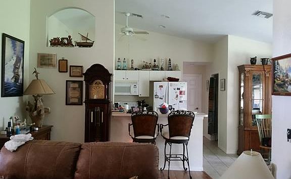 3rd image of 3417 SW 26th Ave