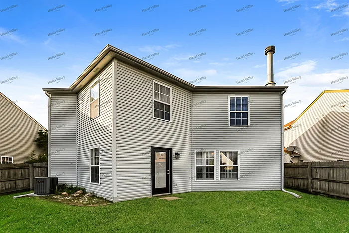 10785 Cyrus Dr — Photo 12
