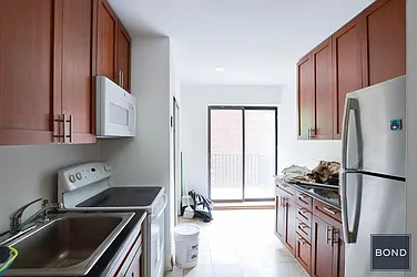 Rented by Bond New York