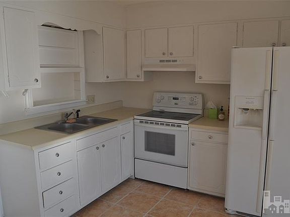 5th image of 542 S Fourth Avenue