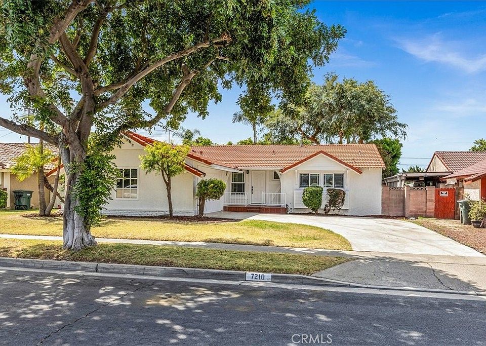 1st image of 7210 Crescent Ave
