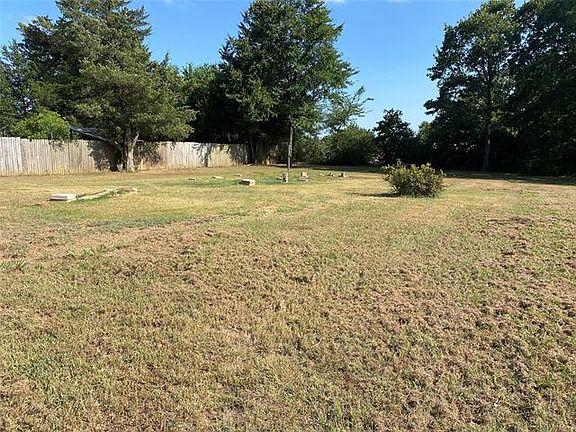5th image of 1218 Big Cedar Ln