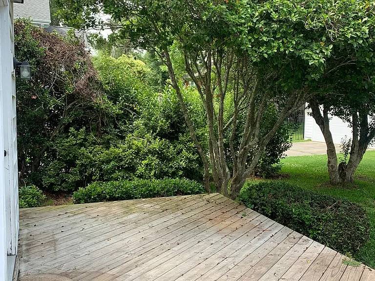 23 Colonial Dr — Photo 9