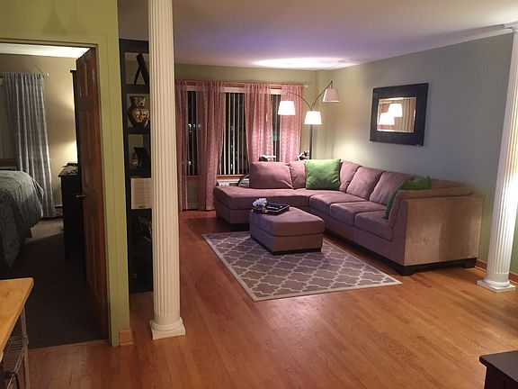 2nd image of 607 W Wrightwood Ave APT 709