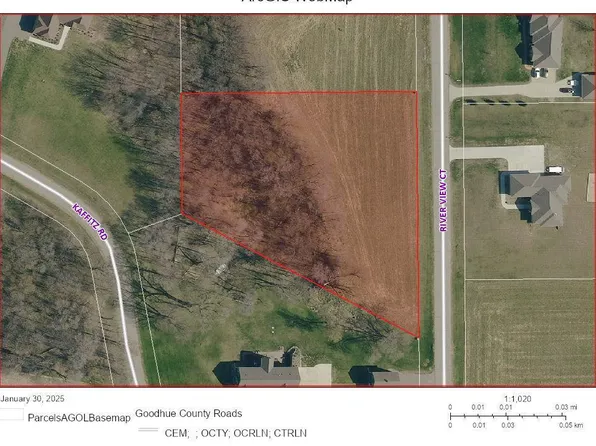 27055 River View Ct, Red Wing, MN 55066